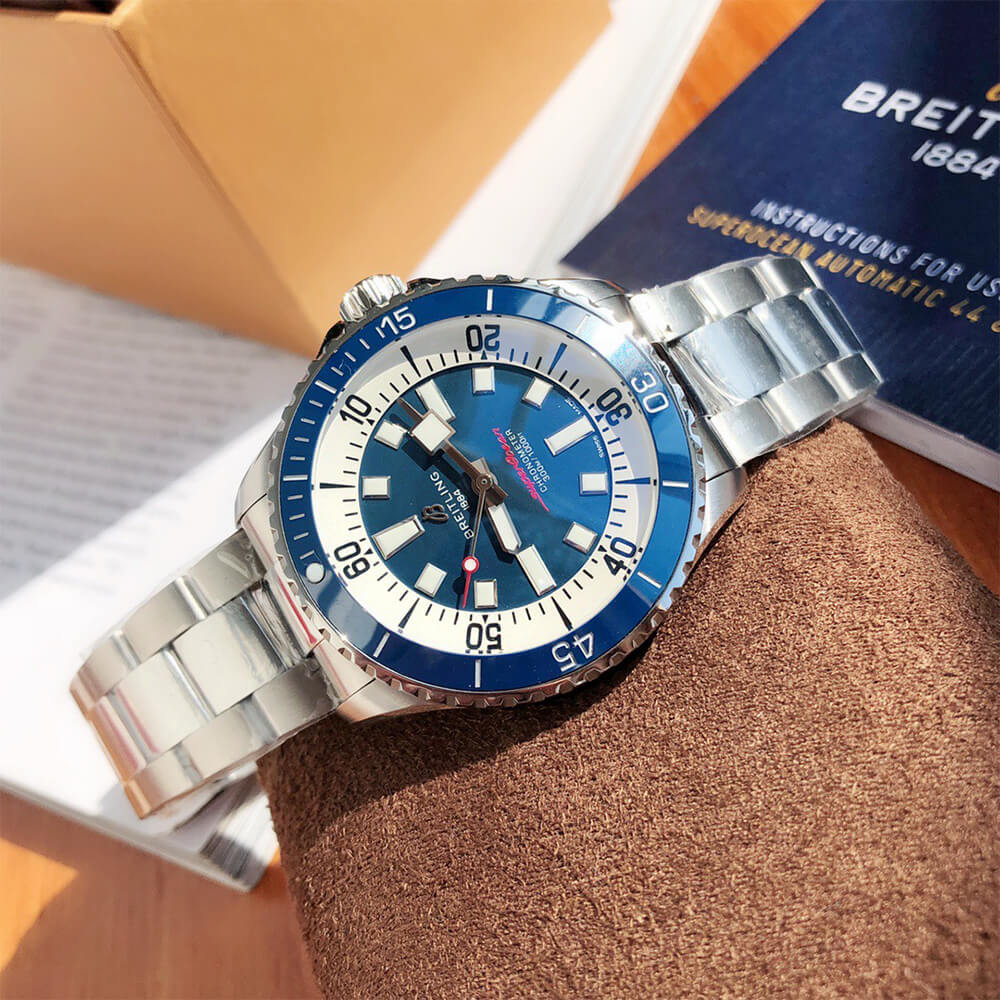 Breitling Superocean Automatic